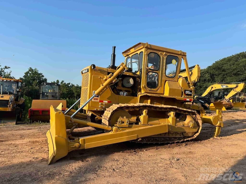 CAT D 7 G Buldozer sobre oruga
