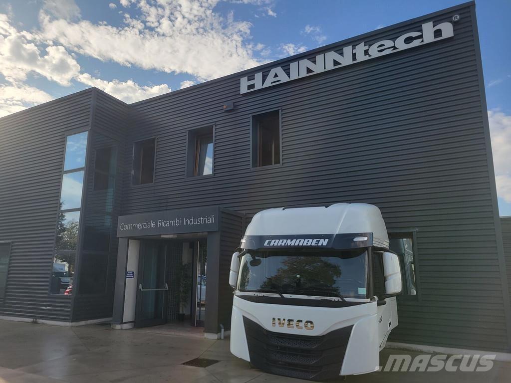 Iveco S-WAY EURO 6 Cabinas e interior