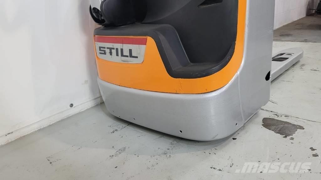 Still EXV 10 Apiladores eléctricos autopropulsados