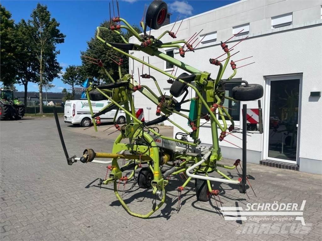 CLAAS VOLTO 800 Rastrillos y henificadores