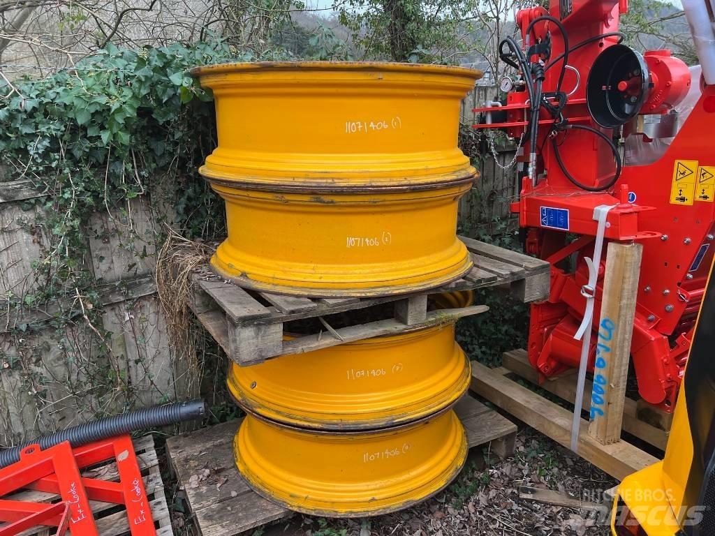 JCB 4 x Wheel Rims Neumáticos, ruedas y llantas