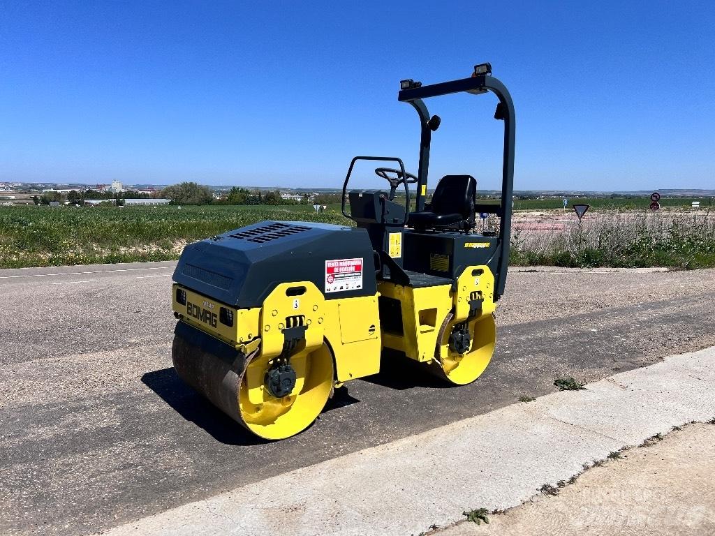 Bomag BW 100 AD Rodillos de doble tambor