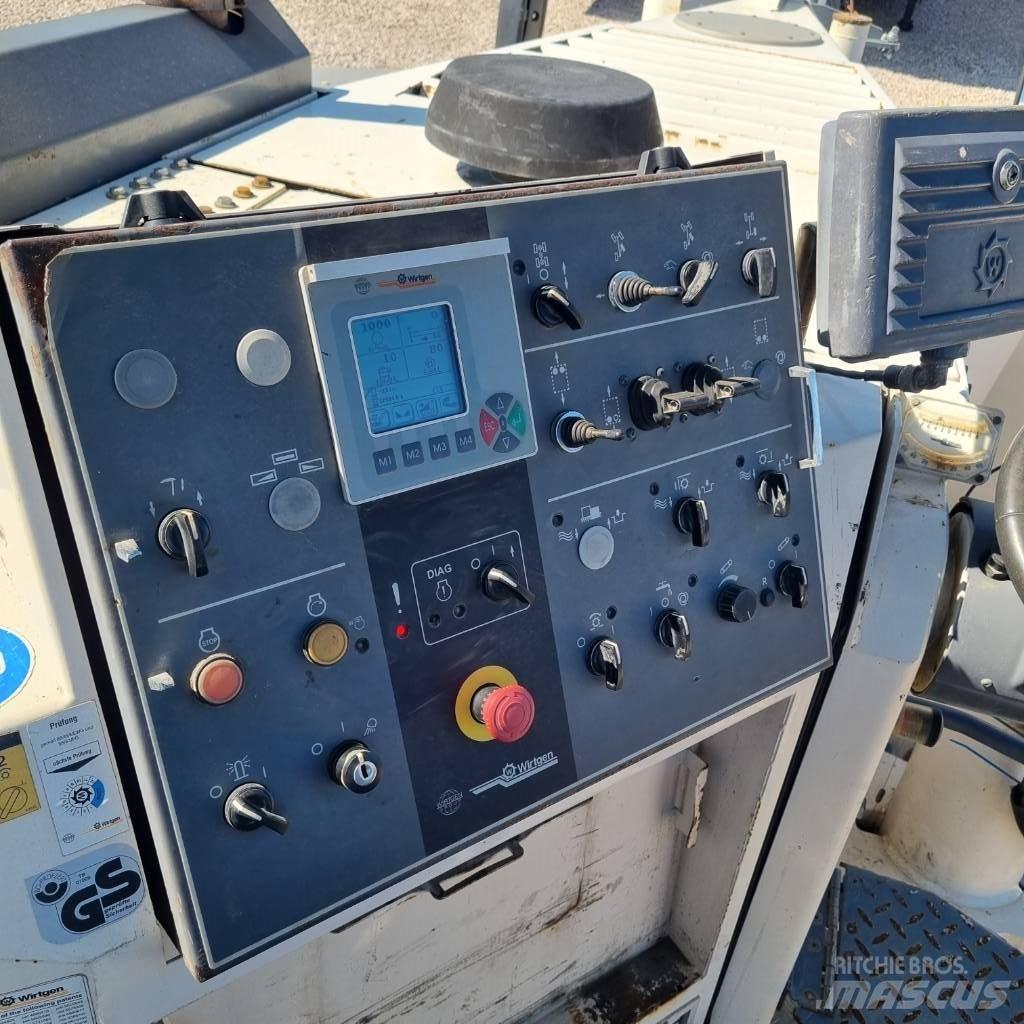 Wirtgen W 130 F Máquinas moledoras de asfalto en frío