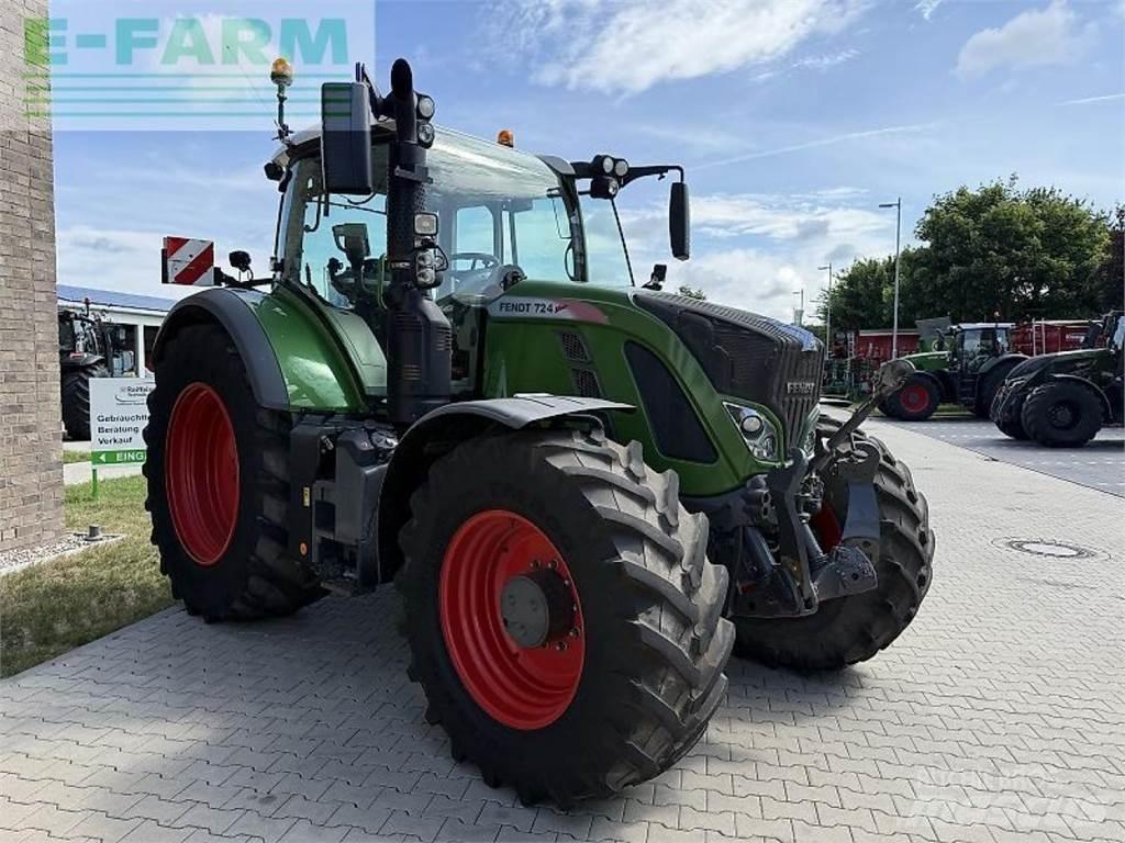 Fendt 724 vario s4 Tractores