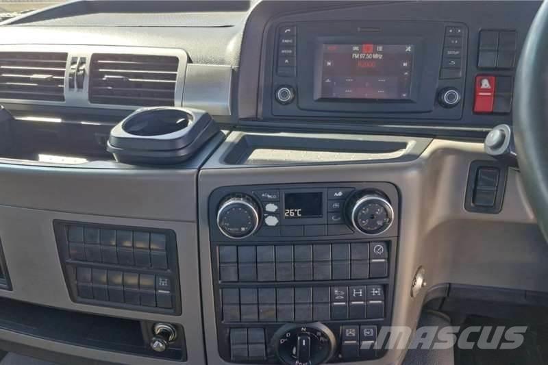 MAN TGS 33-480 Otros camiones