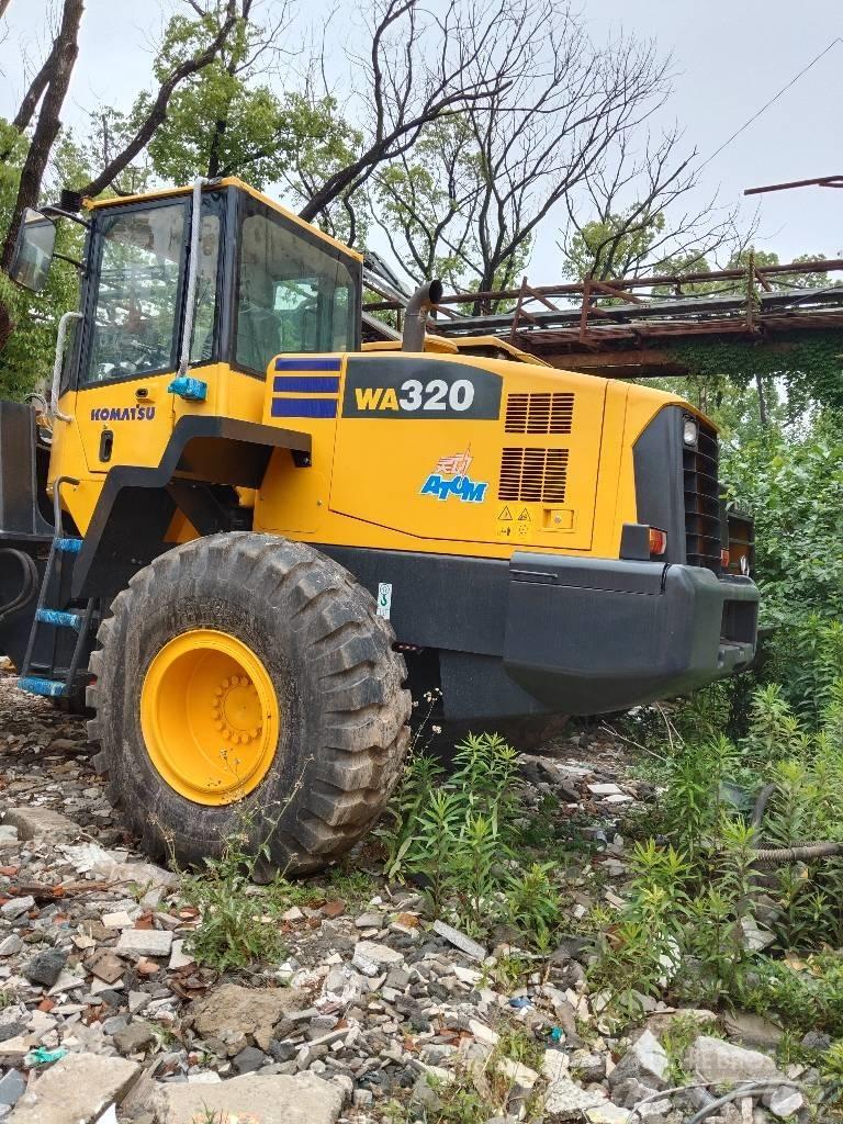 Komatsu WA 320-5 Cargadoras sobre ruedas