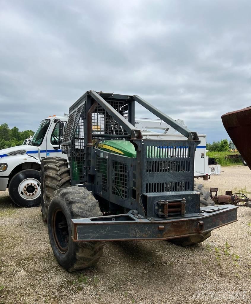 John Deere 5100 M Tractores