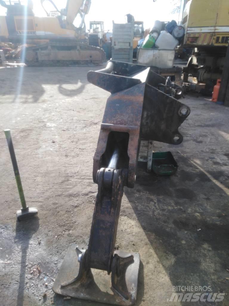 CAT M 318 Chasis y suspención