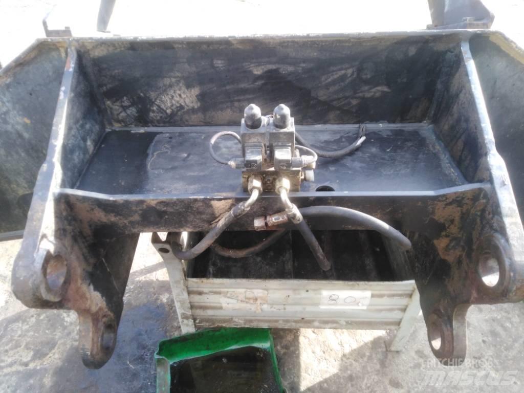 CAT M 318 Chasis y suspención
