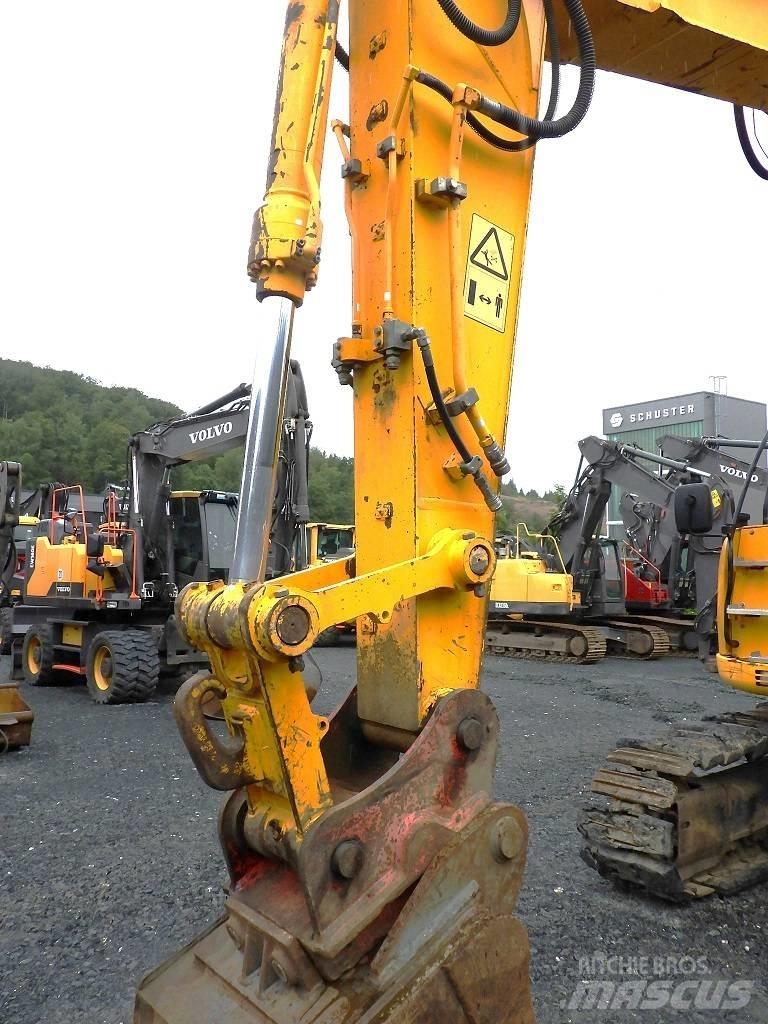 JCB JZ 235 LC Excavadoras de cadenas