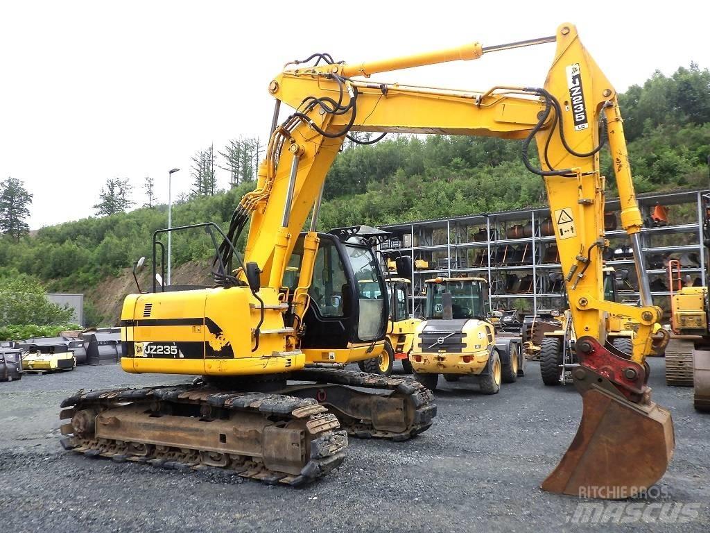 JCB JZ 235 LC Excavadoras de cadenas