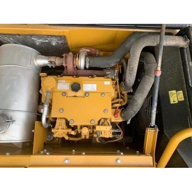 CAT 318d2 Excavadoras de cadenas