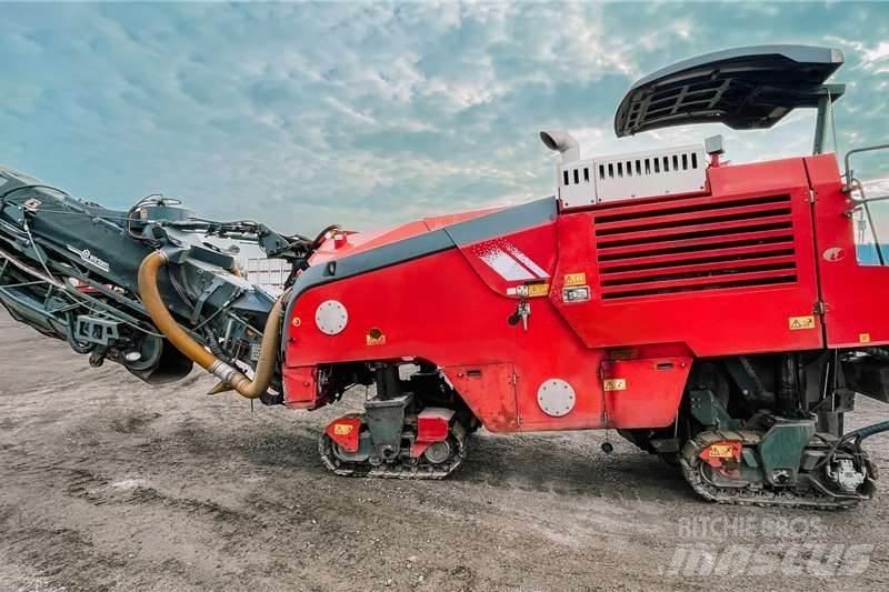 Wirtgen W100Fi Otros camiones