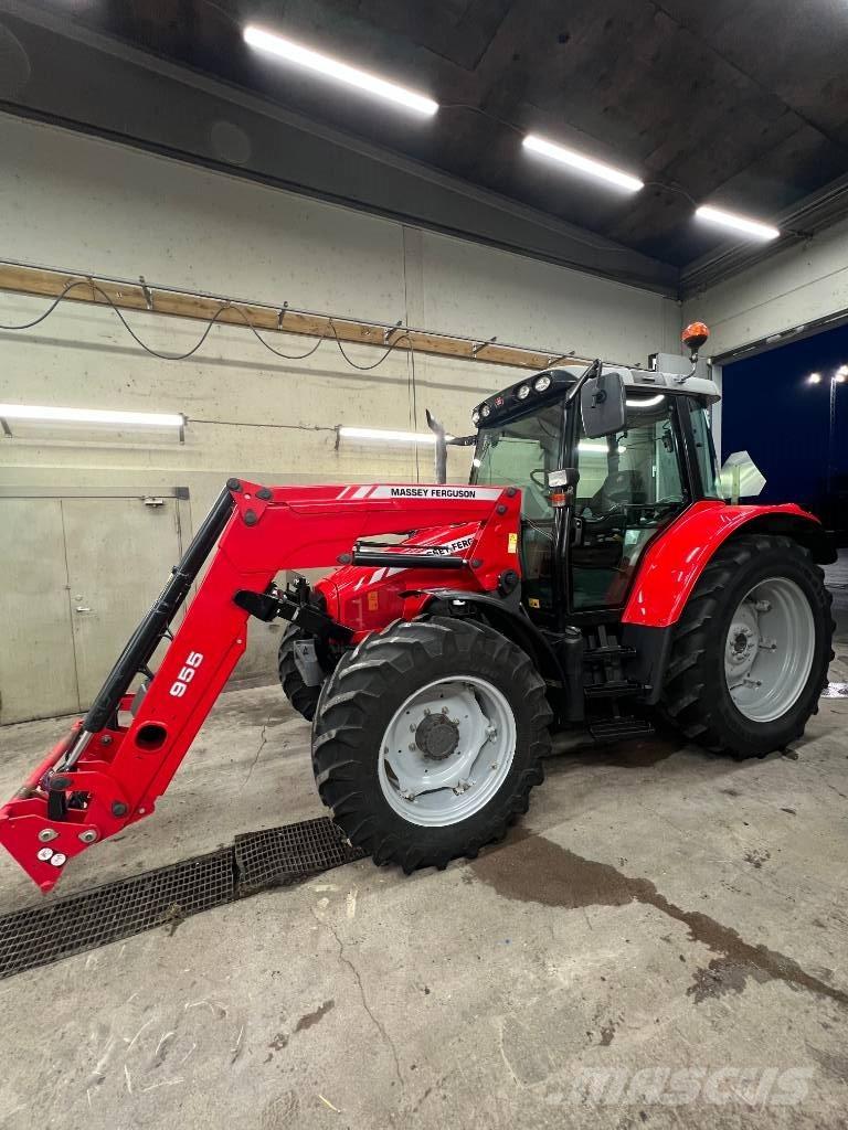 Massey Ferguson 5455 Tractores