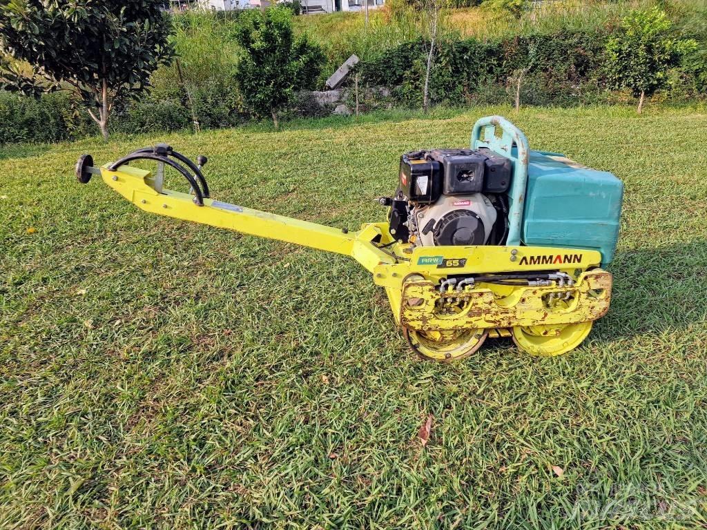 Ammann ARW 65 Compactadores de suelo