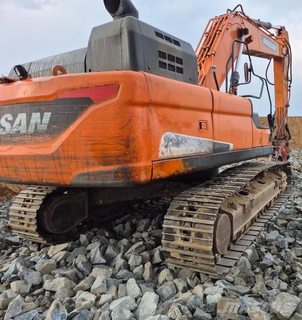 Doosan DX 300 LC-5 Excavadoras de cadenas
