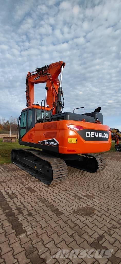 Doosan DX 225 LC-7 Excavadoras de cadenas