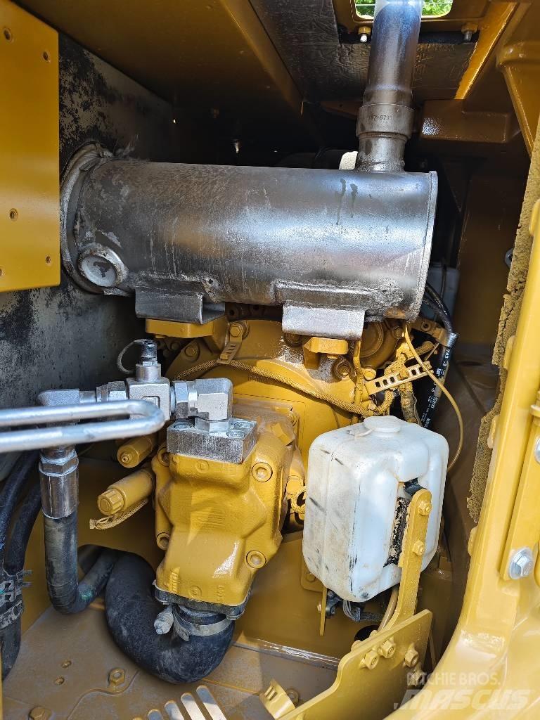 CAT 310 Excavadoras de cadenas