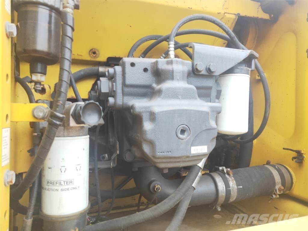 Komatsu PC210-8 Excavadoras de cadenas