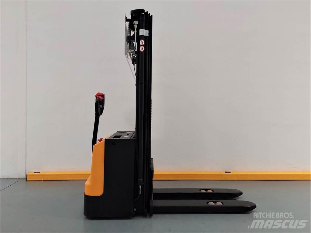  WSA161L Apiladores eléctricos