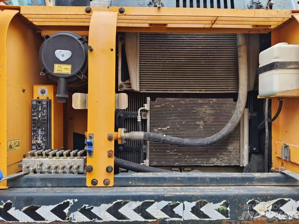 Hyundai R 225LC-9T Excavadoras de cadenas