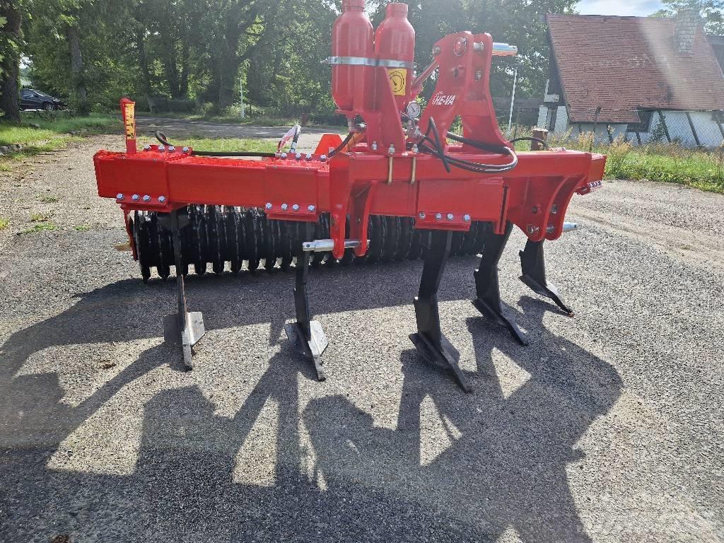 He-Va Sub-Tiller Chisel