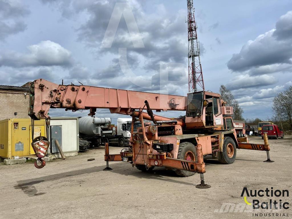 Grove AT 633 B Camiones grúa