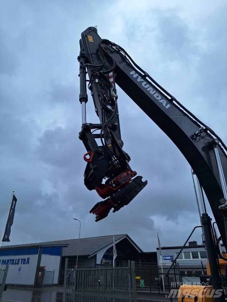 Hyundai HX 300 AL Excavadoras de cadenas