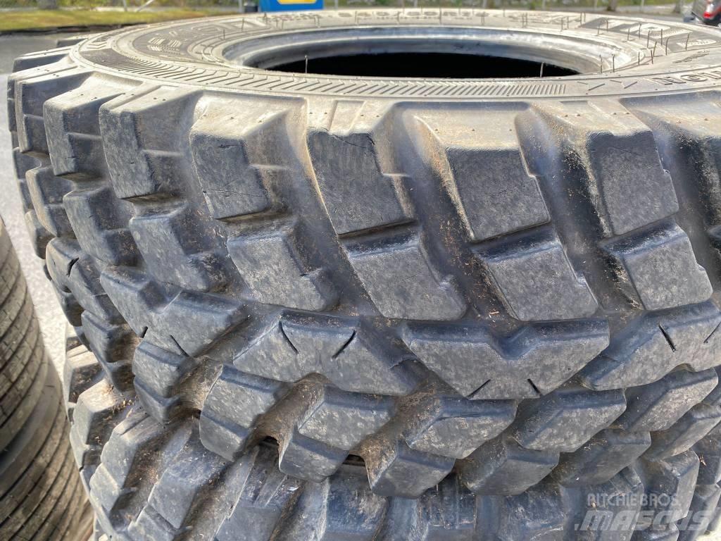 Nokian TRI2 Neumáticos, ruedas y llantas