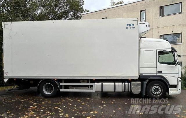 Volvo FM-4X2R Camiones caja cerrada