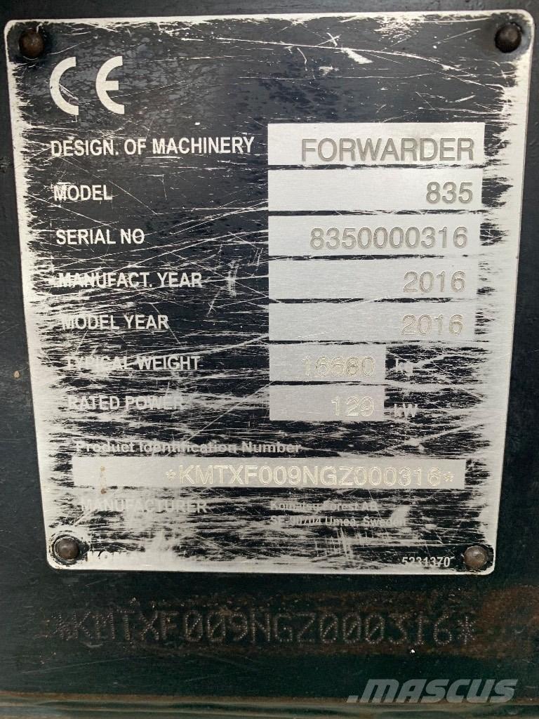 Komatsu 835 Autocargadoras