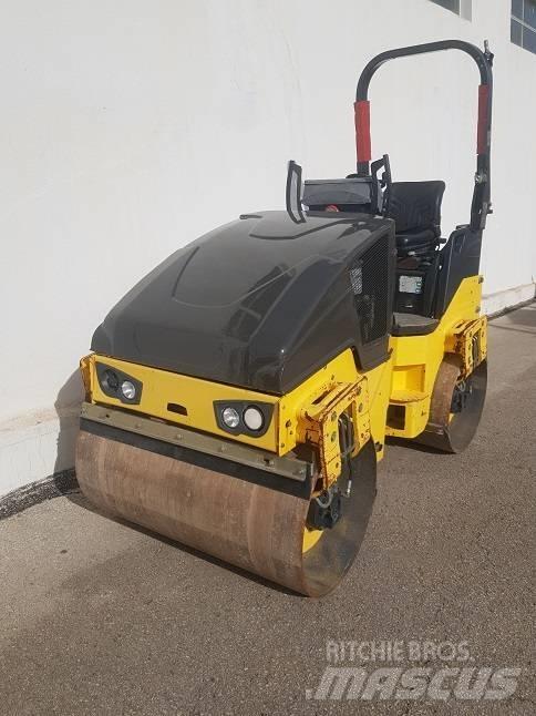 Bomag BW 120 AD-5 Rodillos de doble tambor
