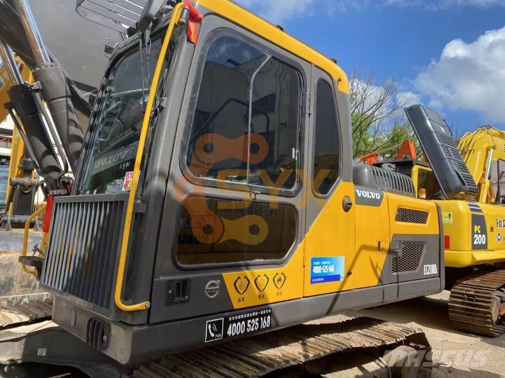 Volvo EC 200 D Excavadoras de cadenas