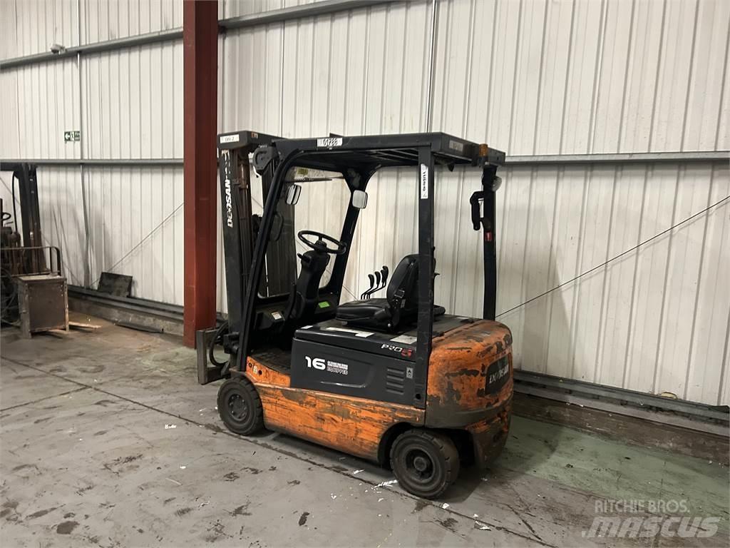 Doosan B16X-5 Carretillas de horquilla eléctrica