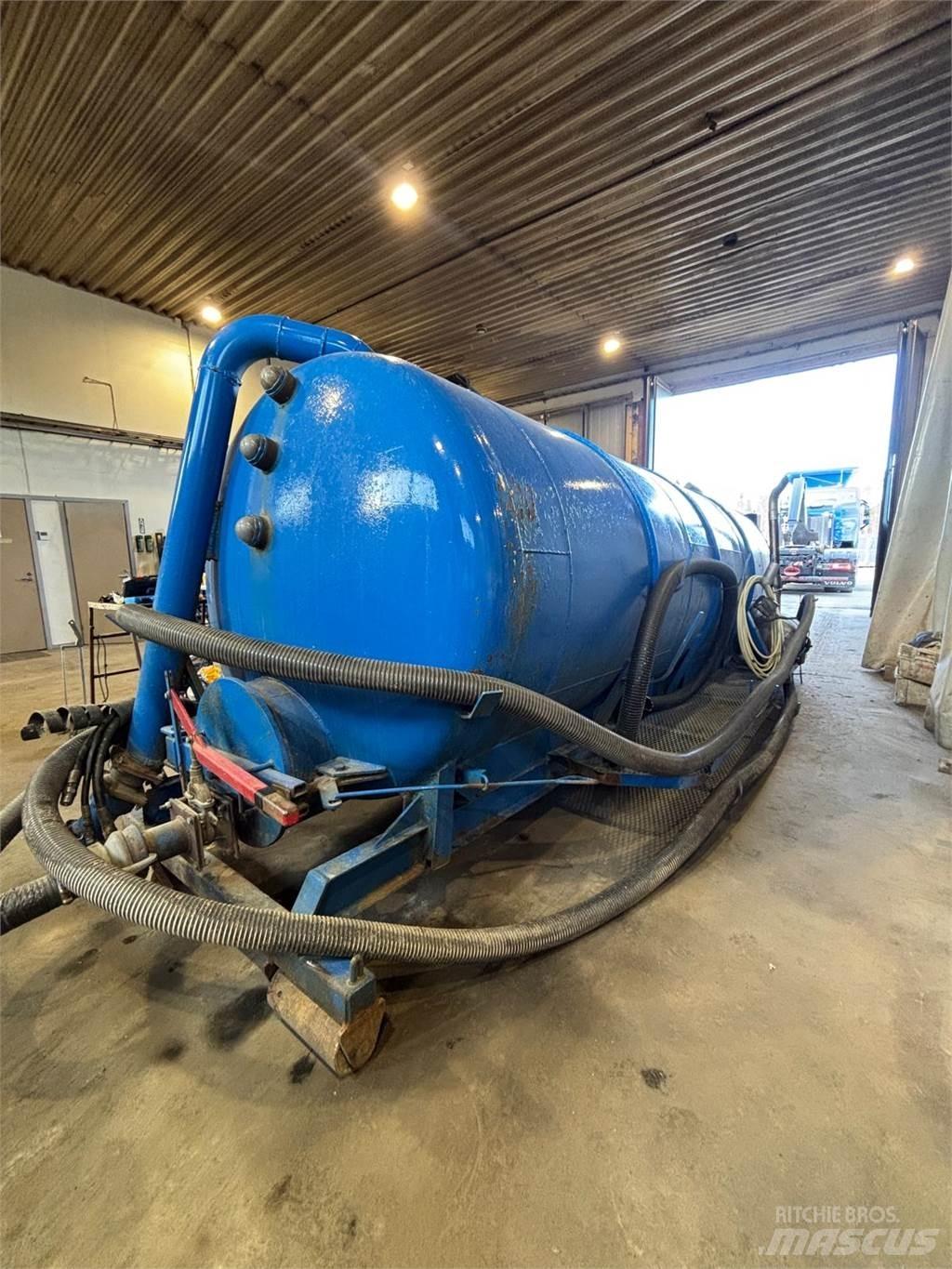  Omateko säiliö Tanques