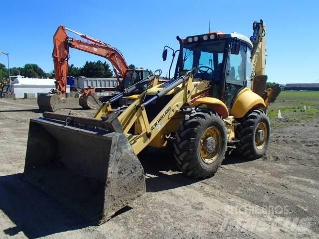 New Holland B 115 B Retrocargadoras