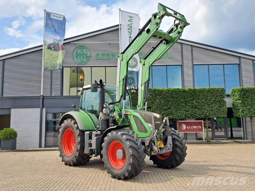 Fendt 714 Vario SCR Tractores