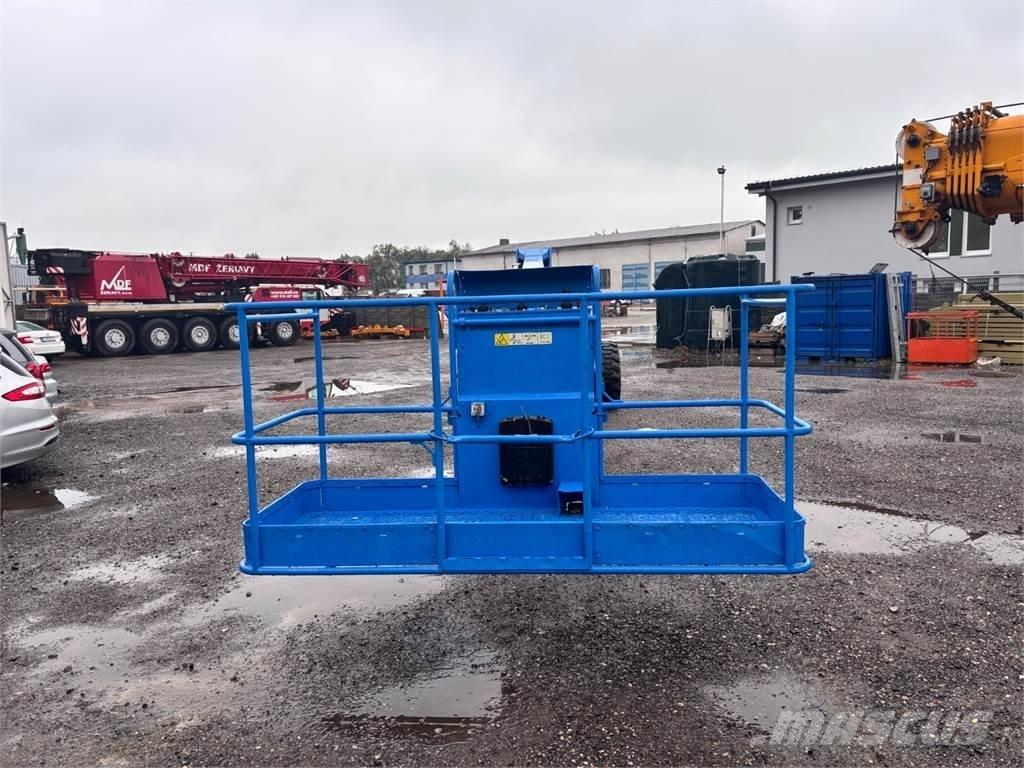 Genie S-85 4X4 Camiones chasis