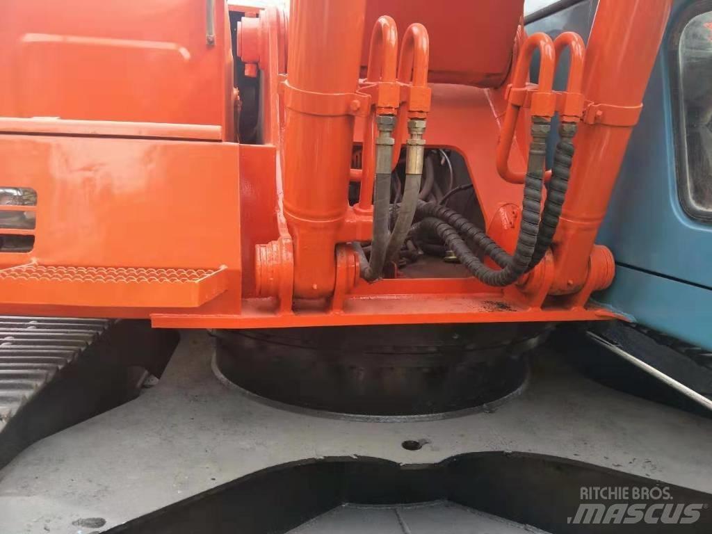 Hitachi EX 200-3 Excavadoras de cadenas
