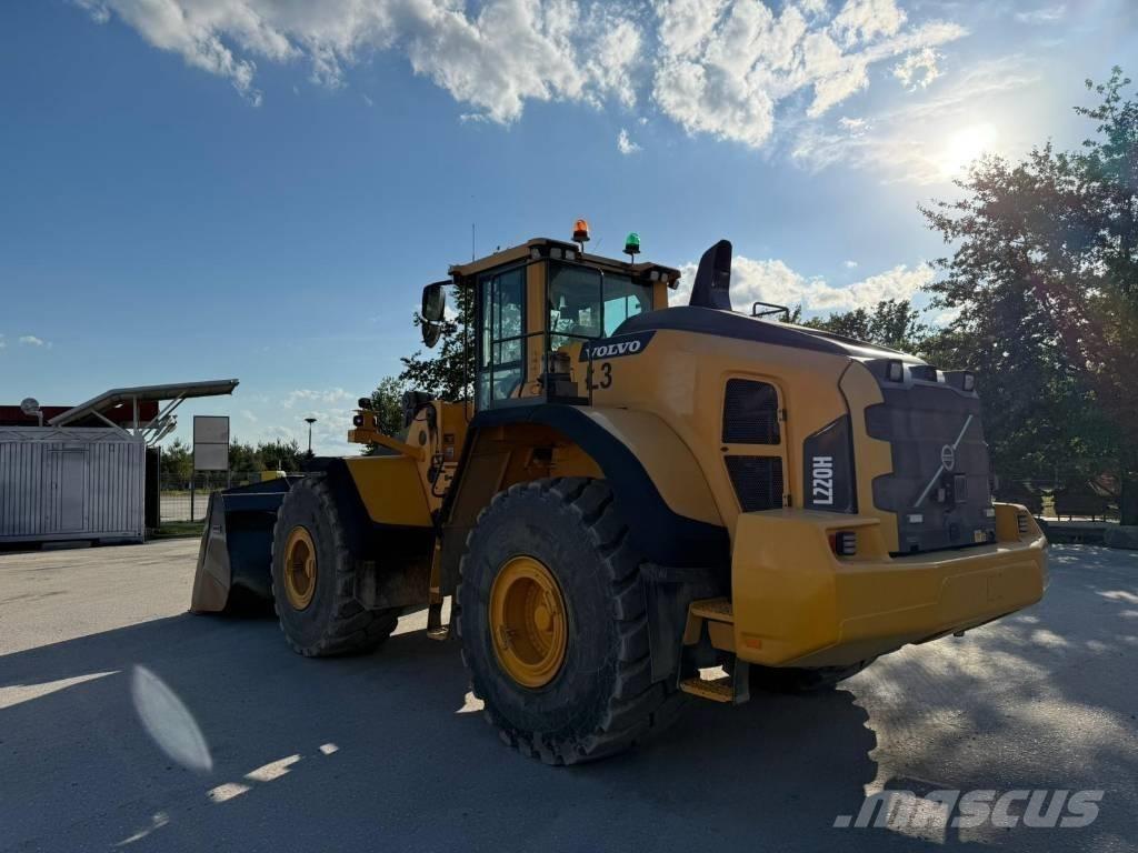 Volvo L 220 H Cargadoras sobre ruedas