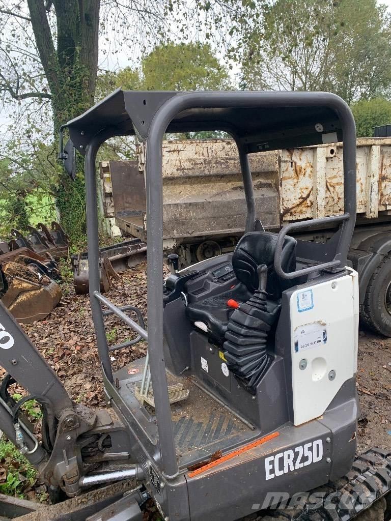 Volvo ECR 25 D Mini excavadoras < 7t