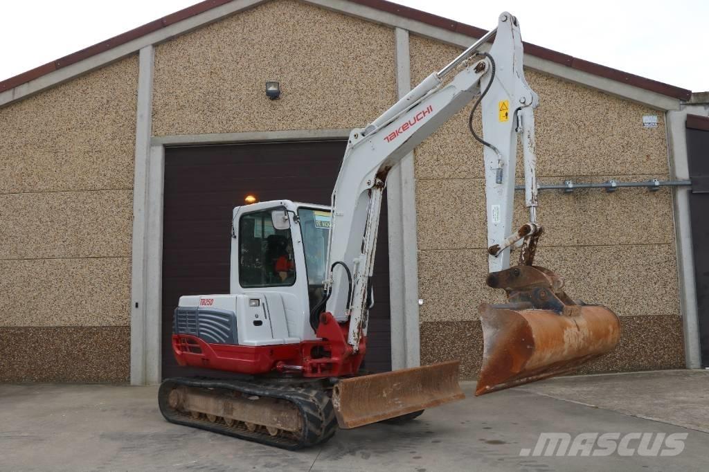Takeuchi TB 250 Mini excavadoras < 7t