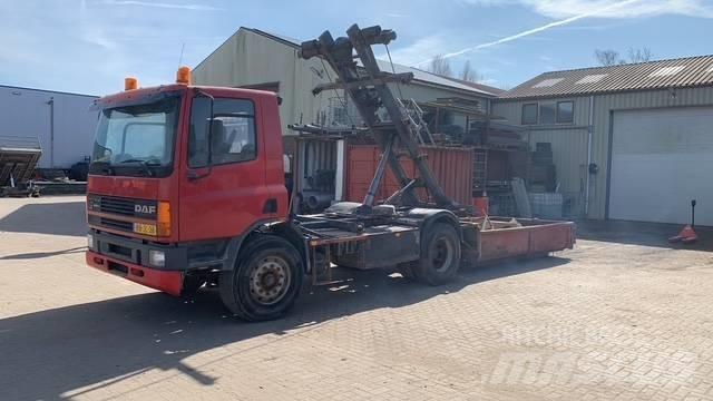 DAF CF 65.210 Camiones caja cerrada
