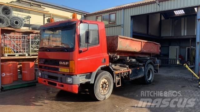 DAF CF 65.210 Camiones caja cerrada