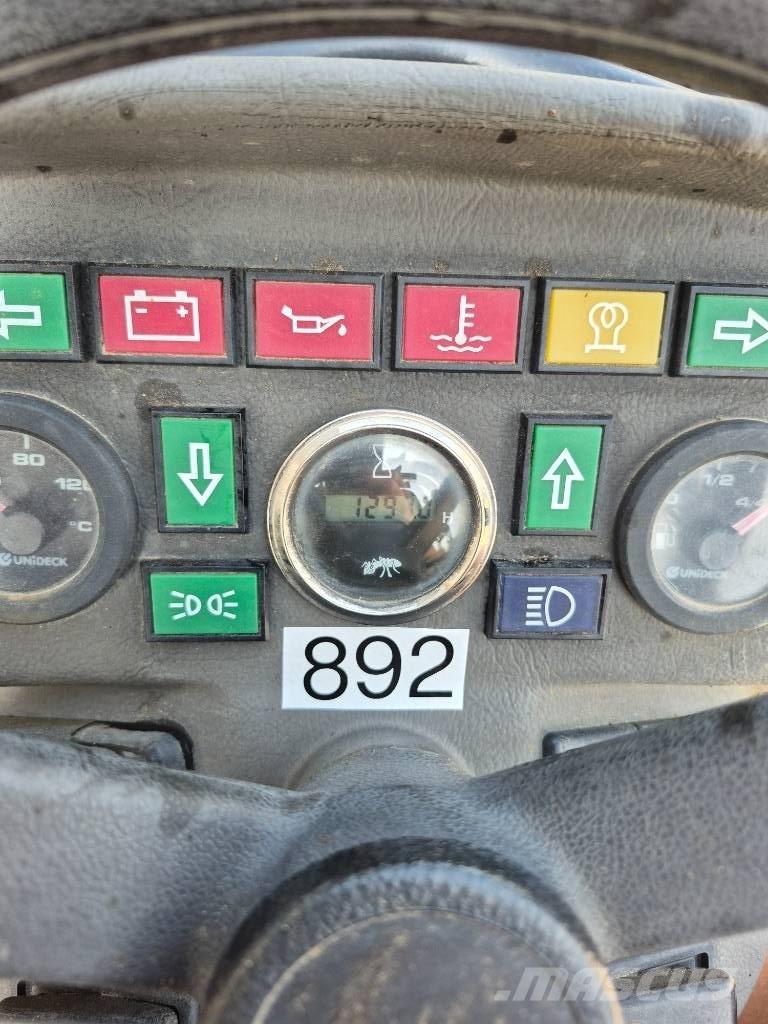 GiANT V 452 T HD Palas cargadoras