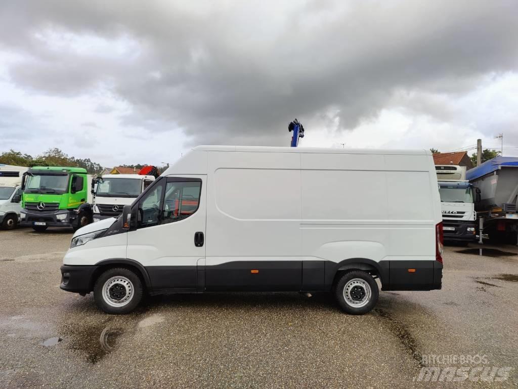 Iveco Daily 35 S 16 Furgonetas /Furgón