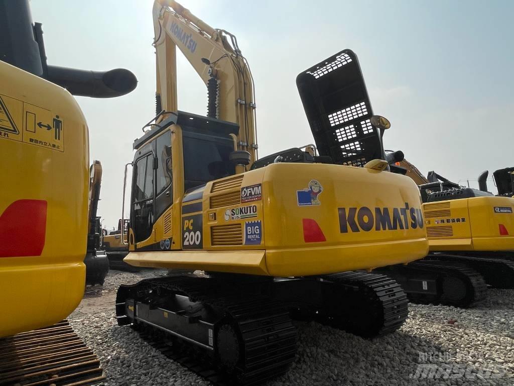 Komatsu PC 200-8 Excavadoras de cadenas