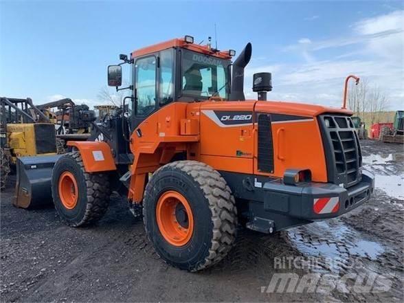 Doosan DL220-5 Cargadoras sobre ruedas
