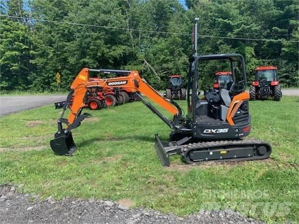 Doosan DX35-5 Mini excavadoras < 7t