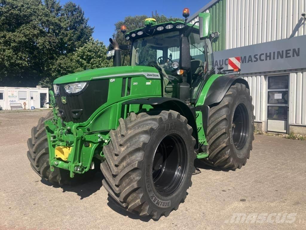 John Deere 6R250 Tractores